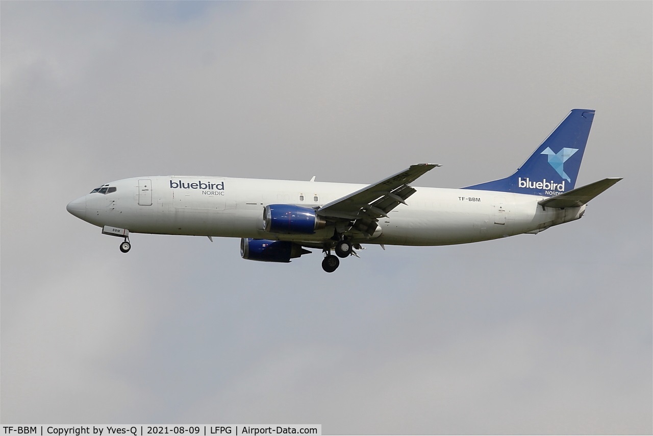 TF-BBM, 1994 Boeing 737-4Q8(SF) C/N 25376, Boeing 737-4Q8(SF), On final rwy 26L, Roissy Charles De Gaulle airport (LFPG-CDG)