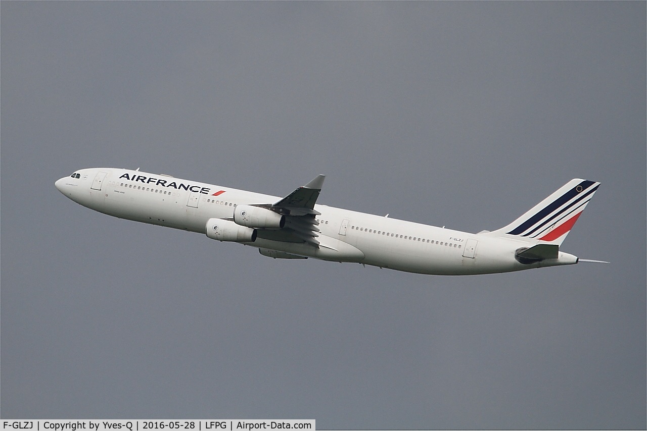 F-GLZJ, 1997 Airbus A340-313X C/N 186, Airbus A340-313X, Climbing from Rwy 08L, Roissy Charles De Gaulle Airport (LFPG-CDG)