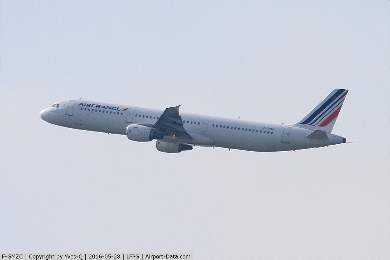 F-GMZC, 1995 Airbus A321-111 C/N 521, Airbus A321-111, Climbing from rwy 08L, Roissy Charles De Gaulle airport (LFPG-CDG)
