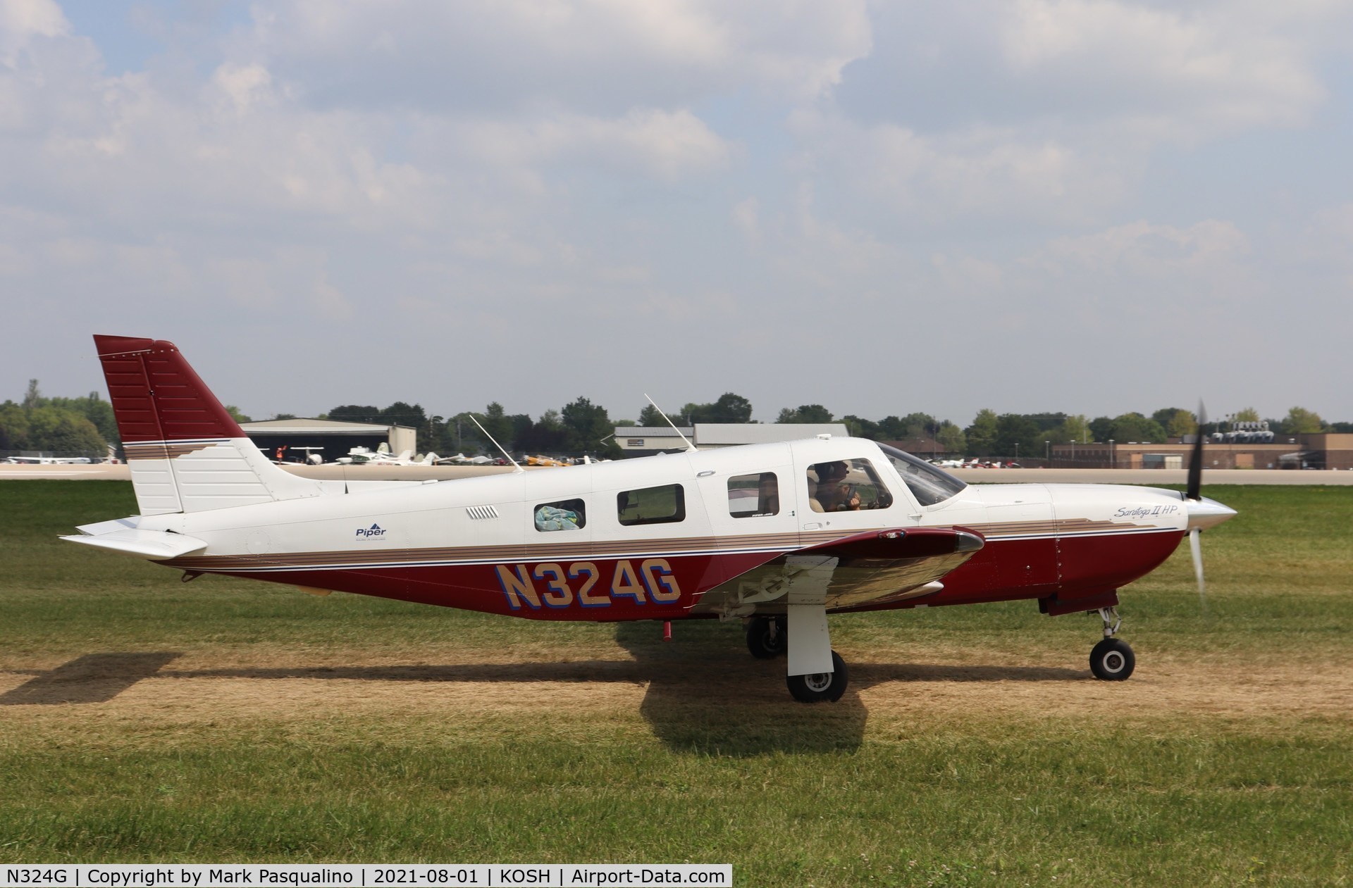 N324G, 1995 Piper PA-32R-301 Saratoga SP C/N 3246003, Piper PA-32R-301