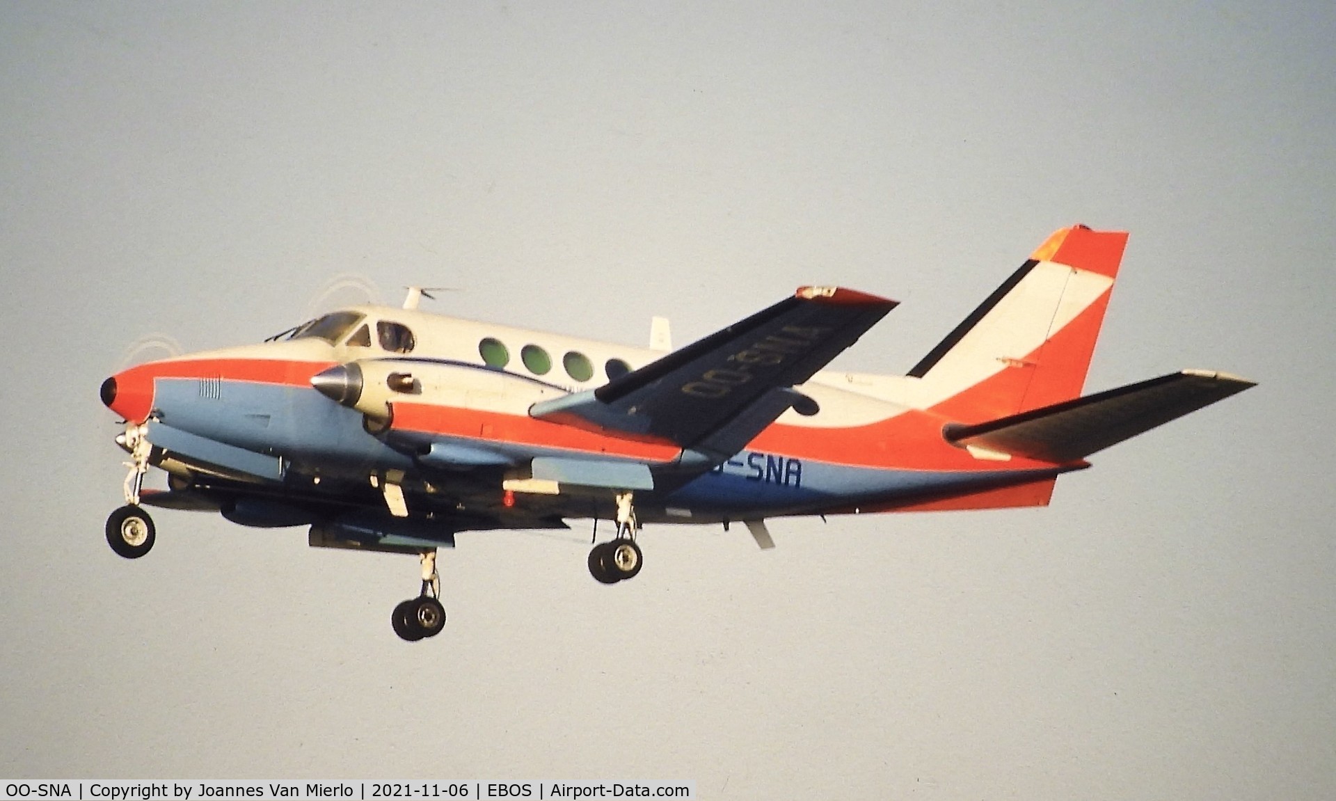 OO-SNA, 1975 Beech 100 King Air C/N B-217, Slide scan