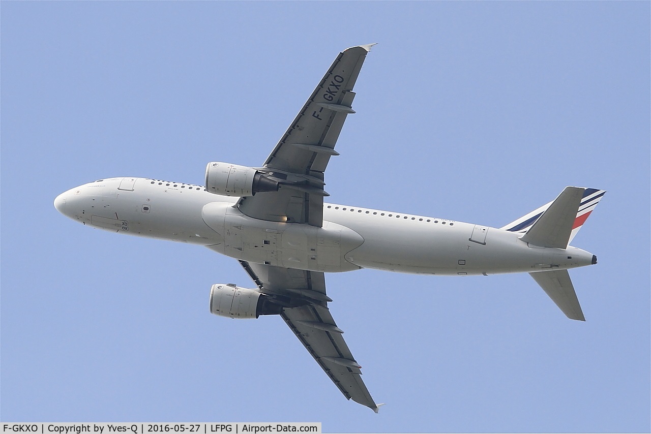 F-GKXO, 2008 Airbus A320-214 C/N 3420, Airbus A320-214, Climbing from Rwy 27L, Roissy Charles De Gaulle Airport (LFPG-CDG)