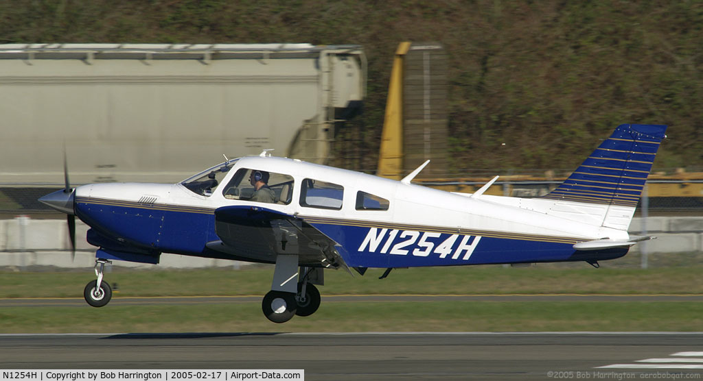 N1254H, Piper PA-28R-201T Cherokee Arrow III C/N 28R-7703018, Piper PA-28R-201T