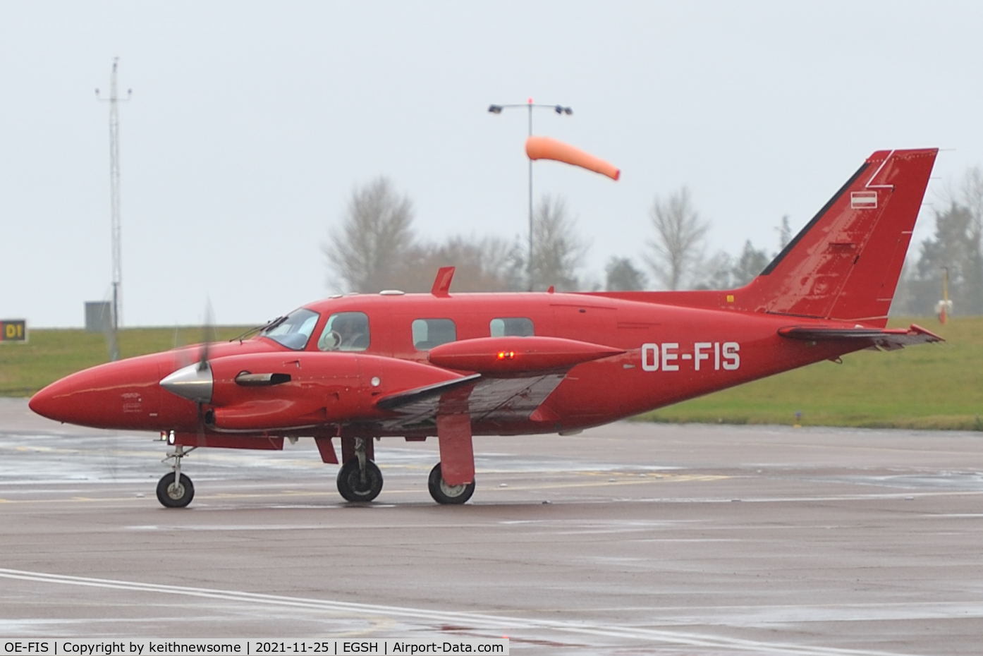 OE-FIS, Piper PA-31T1 Cheyenne I C/N 31T-1104015, Arriving at Norwich.