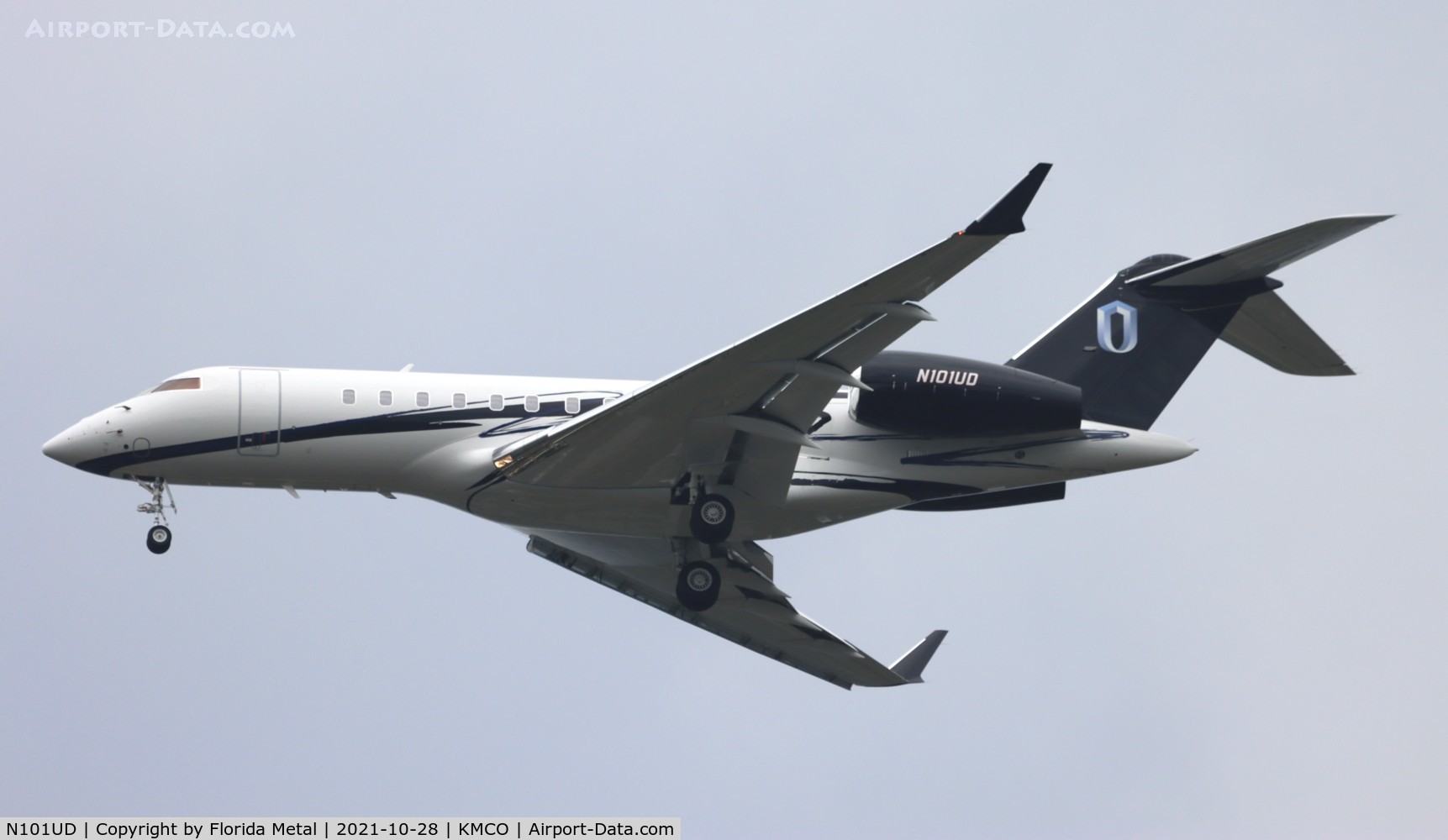 N101UD, 2020 Bombardier Global 5500 (BD-700-1A11) C/N 60015, Global 5500