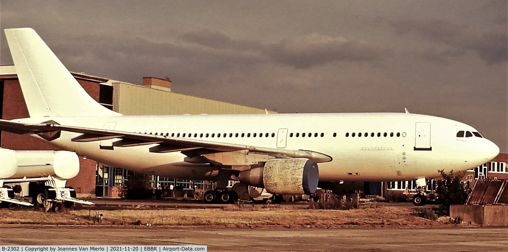 B-2302, 1984 Airbus A310-222 C/N 320, SABENA Technics