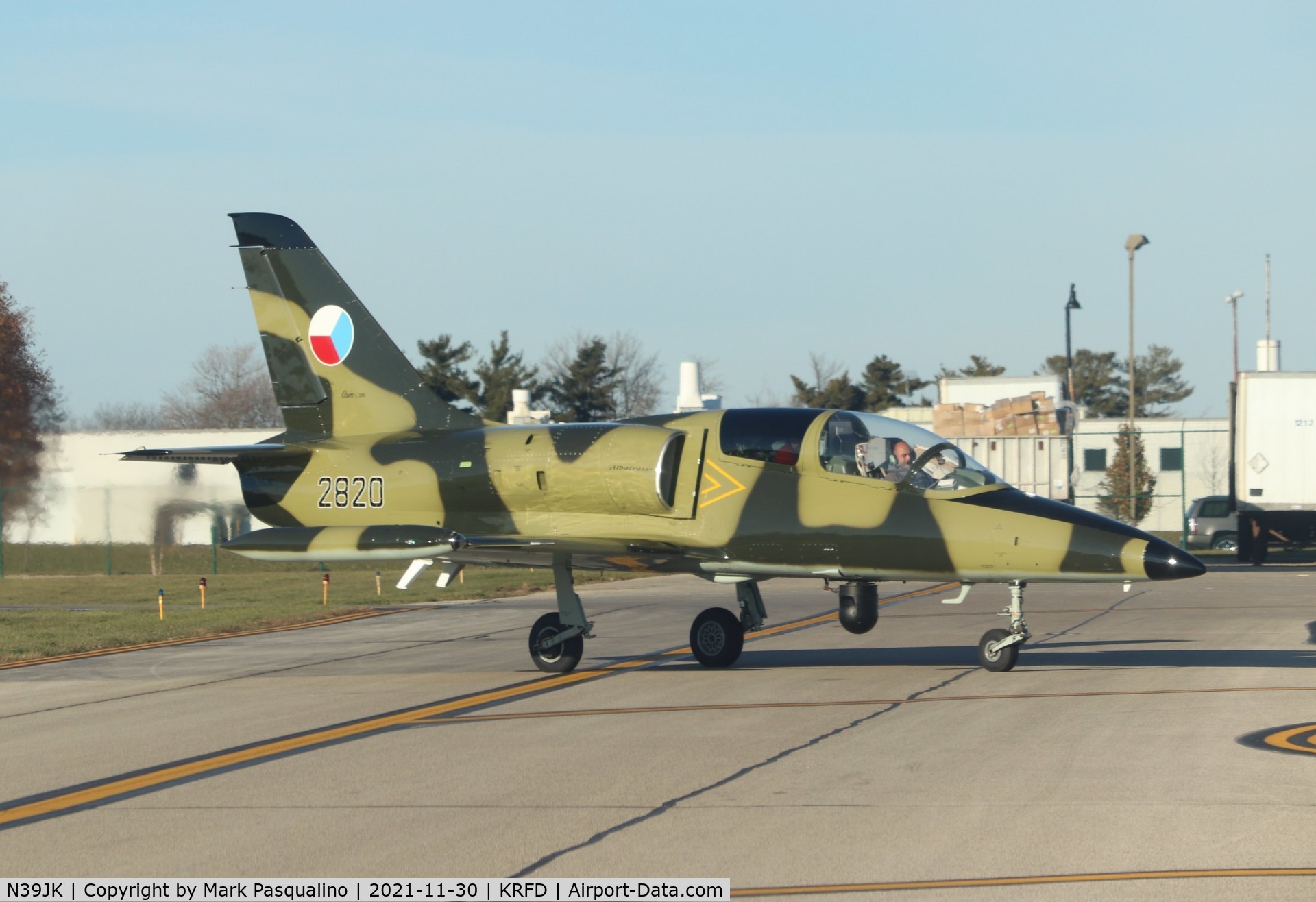 N39JK, 1984 Aero L-39C Albatros C/N 432820, Aero L-39C