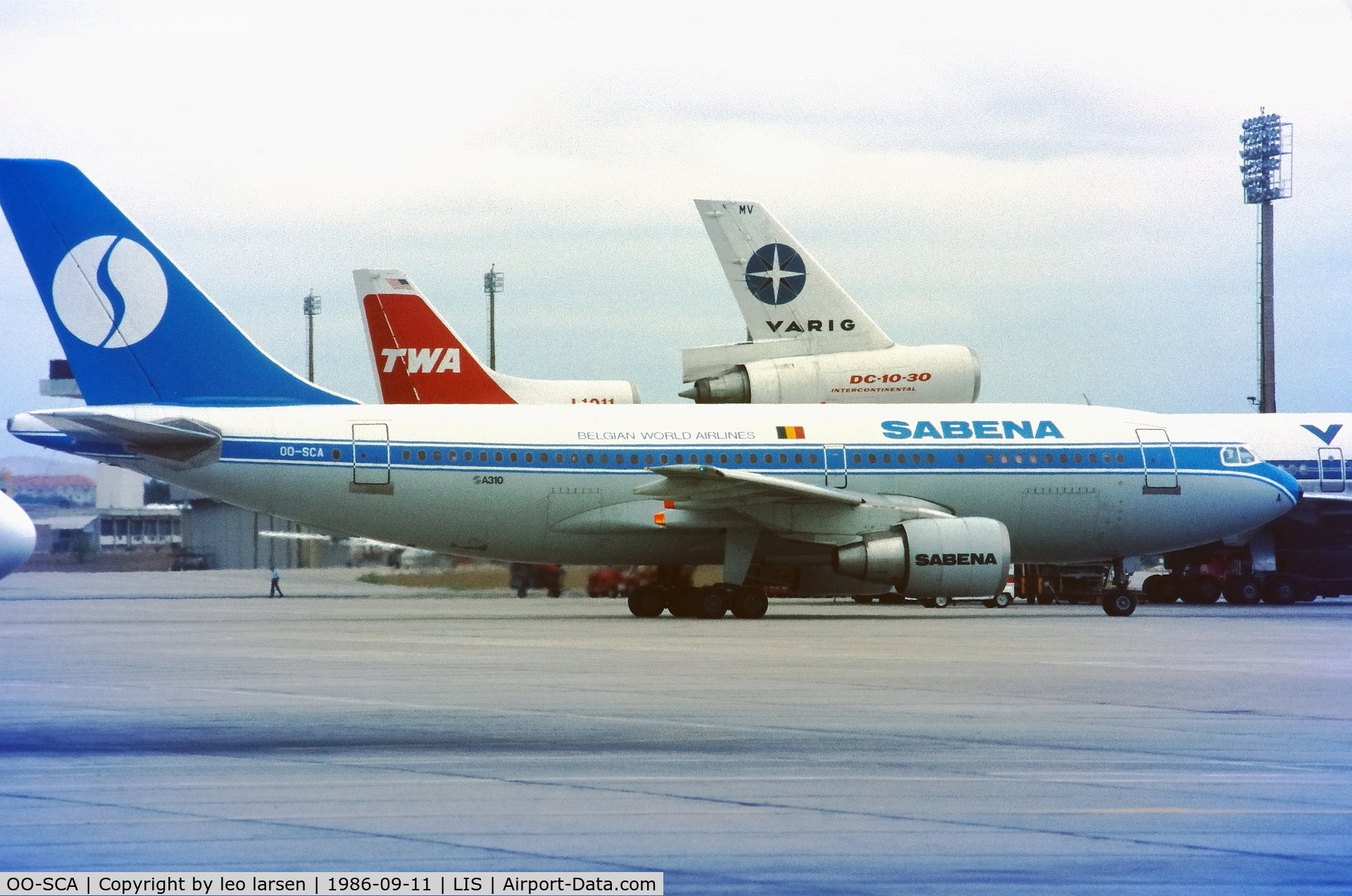 OO-SCA, 1984 Airbus A310-222 C/N 303, Lisboa 11.9.1986