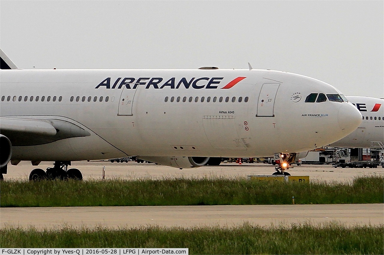 F-GLZK, 1997 Airbus A340-313X C/N 207, Airbus A340-313X, Taxiing, Roissy Charles De Gaulle Airport (LFPG-CDG)