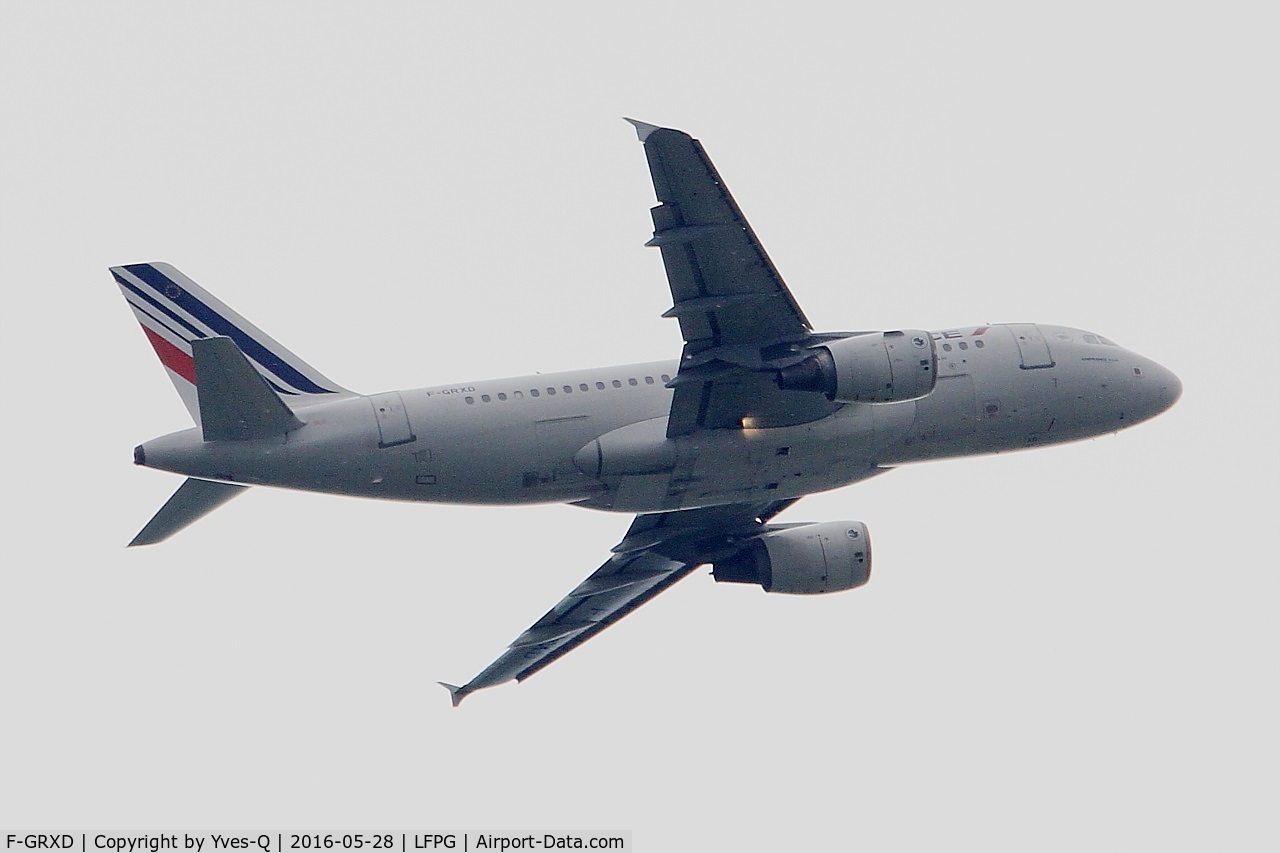 F-GRXD, 2002 Airbus A319-111 C/N 1699, Airbus A319-111, Climbing from rwy 08L, Roissy Charles De Gaulle airport (LFPG-CDG)