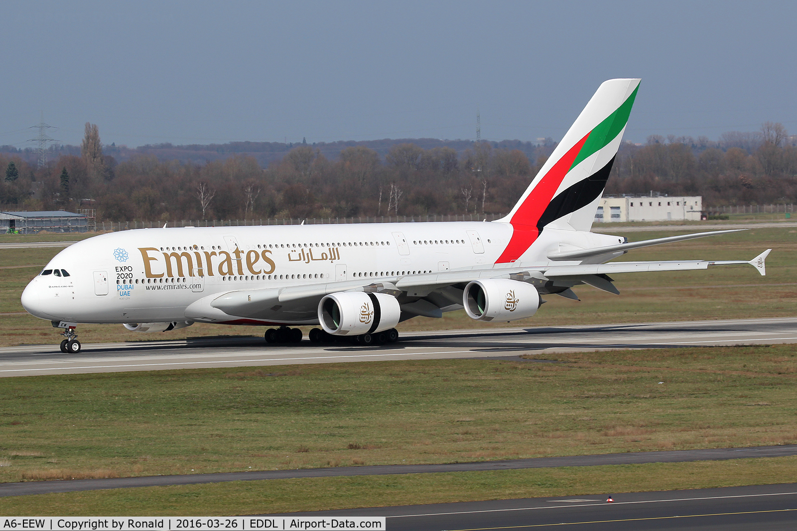 A6-EEW, 2013 Airbus A380-861 C/N 153, at dus