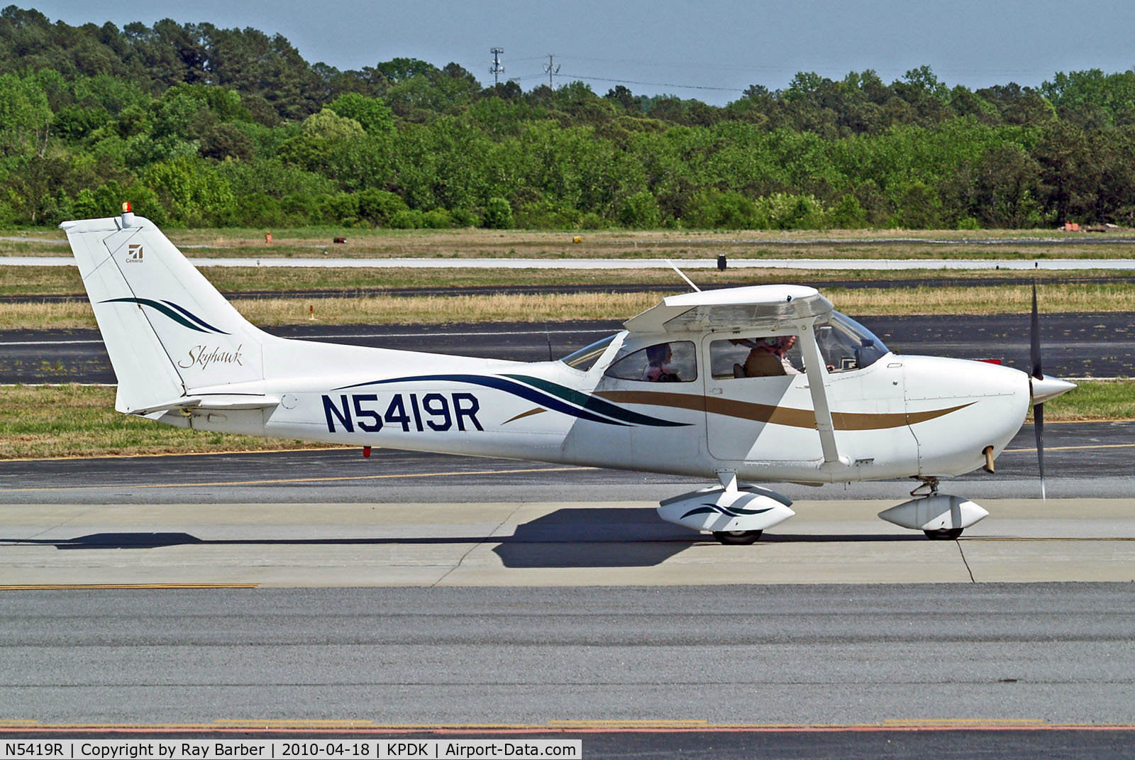 N5419R, 1965 Cessna 172F C/N 17252962, N5419R   Cessna 172FSkyhawk [172-52962] Atlanta-Dekalb Peachtree~N 18/04/2010