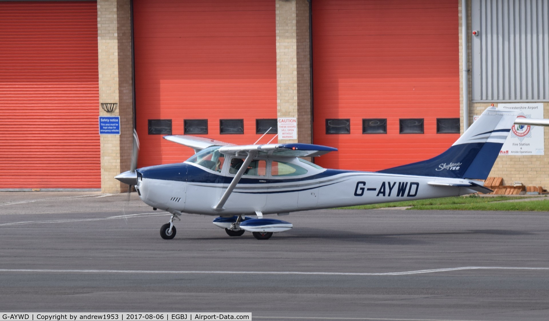 G-AYWD, 1971 Cessna 182N Skylane C/N 182-60468, G-AYWD at Gloucestershire Airport.