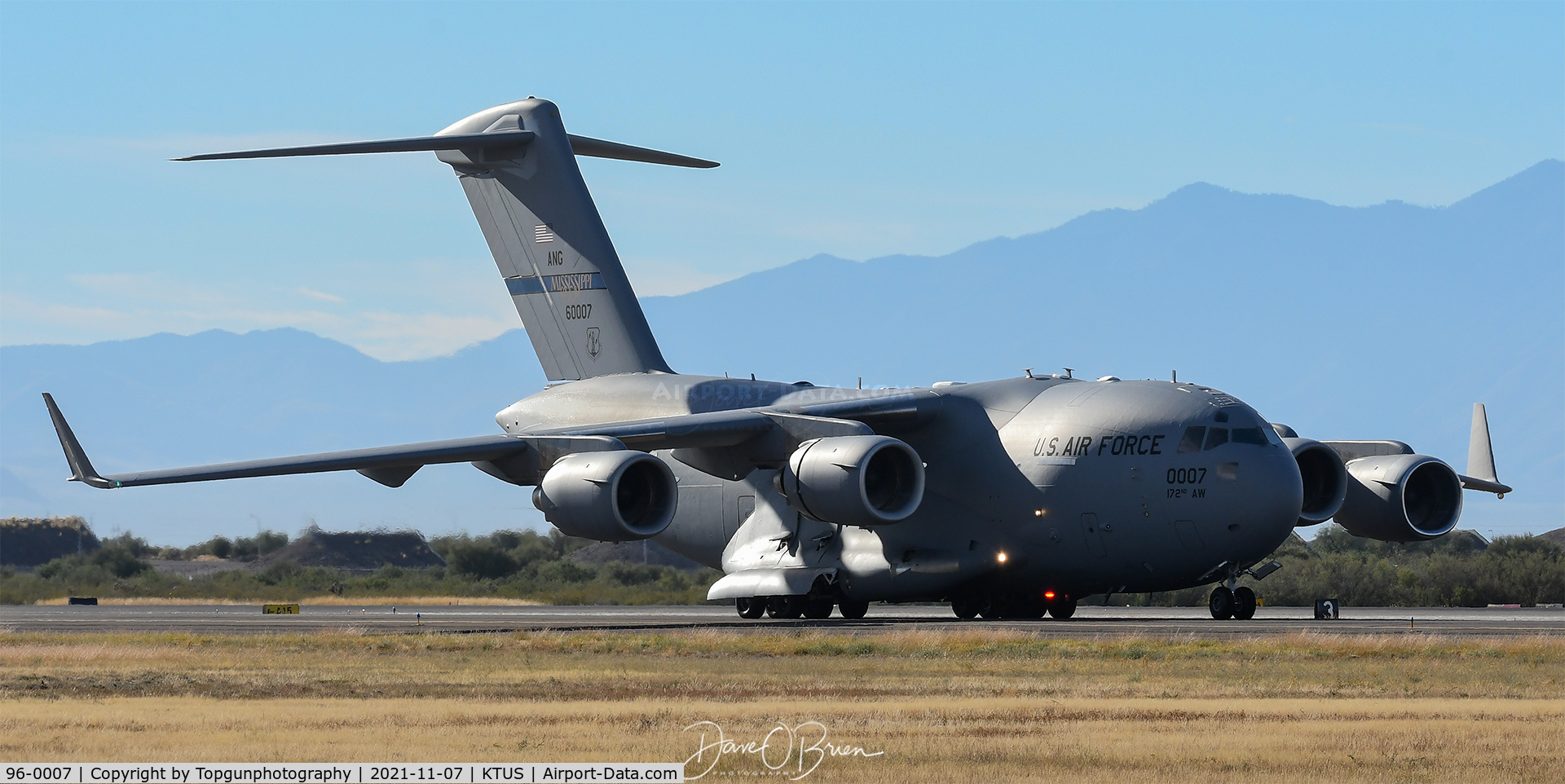 96-0007, 1996 McDonnell Douglas C-17A Globemaster III C/N P-39, BLUES51 taxing for takeoff
