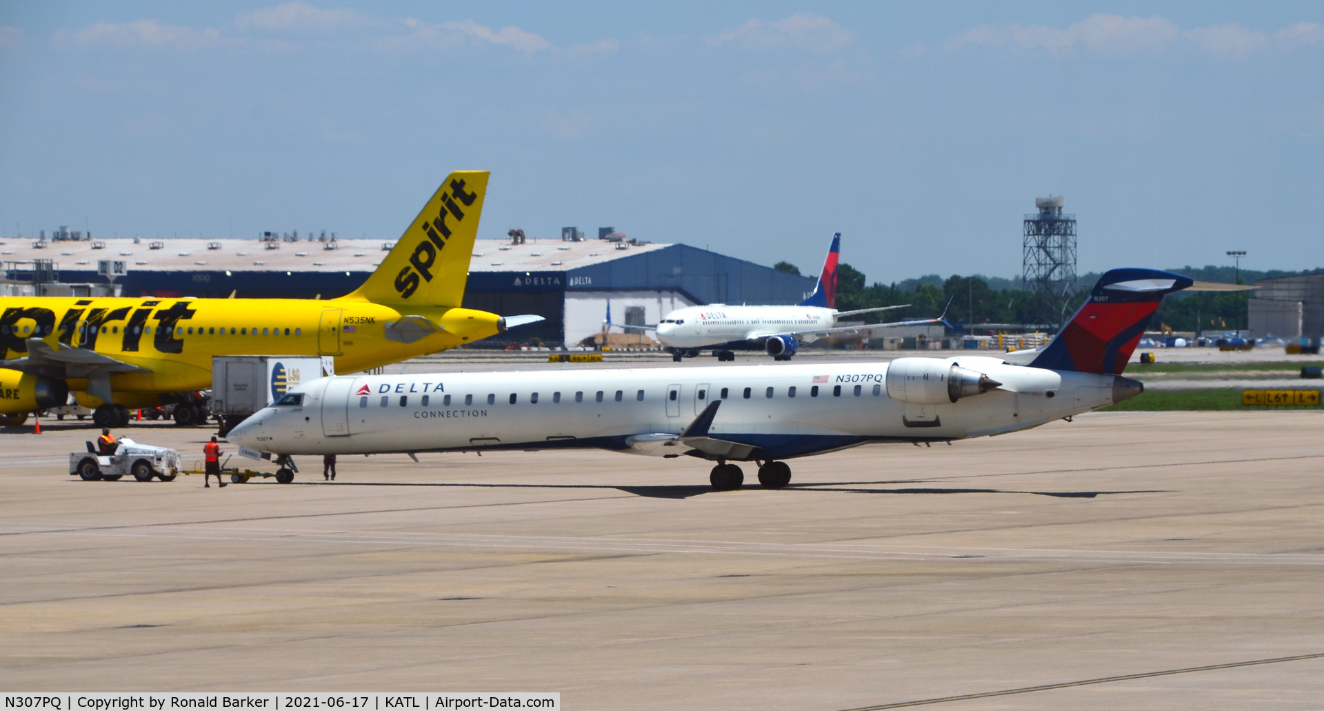 N307PQ, 2014 Bombardier CRJ-900LR NG (CL-600-2D24) C/N 15307, Pushback Atlanta