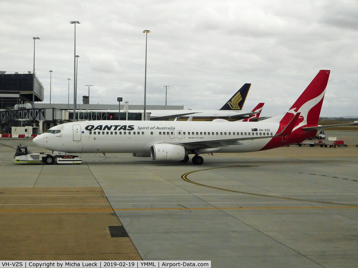 VH-VZS, 2011 Boeing 737-838 C/N 39358, At Tullamarine