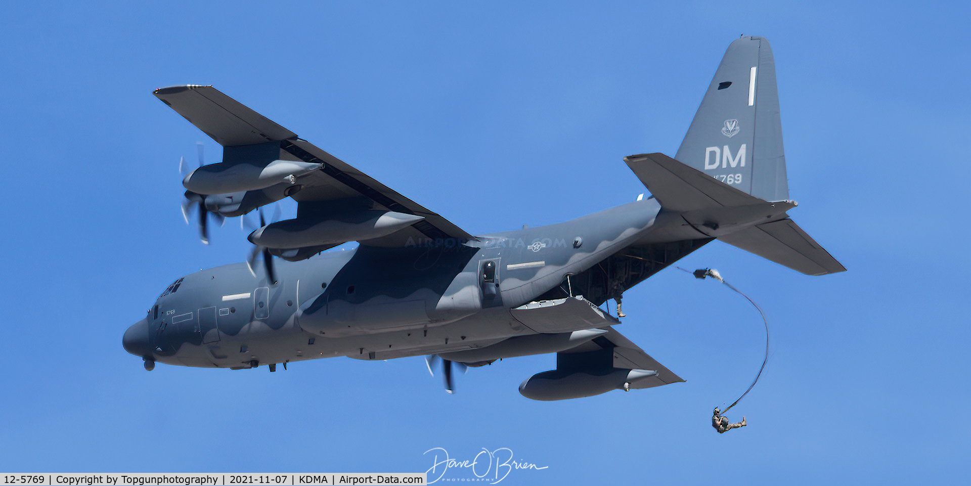12-5769, Lockheed Martin HC-130J Combat King II Hercules C/N 382-5769, Jumpers away