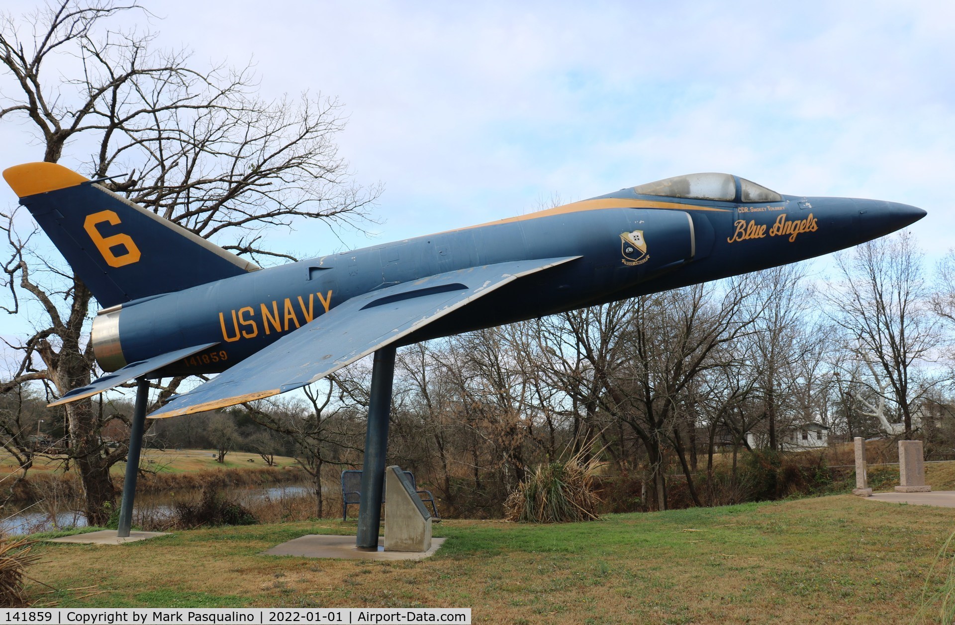 141859, Grumman F-11A Tiger C/N 177, Grumman F-11A Displayed at the Johnson County War Memorial in Tishomingo, Oklahoma