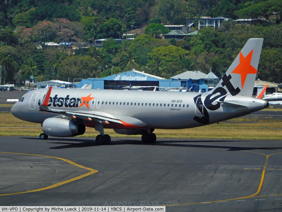 VH-VFO, 2013 Airbus A320-232 C/N 5631, At Cairns