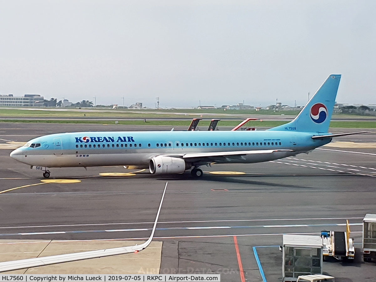 HL7560, Boeing 737-8B5 C/N 29981, At Jeju