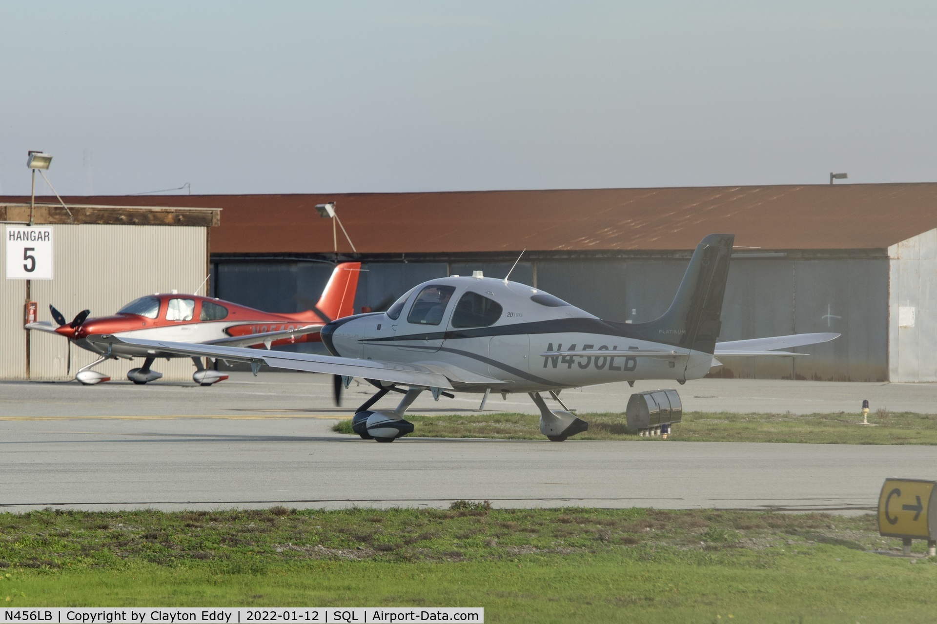 N456LB, 2014 Cirrus SR20 C/N 2256, San Carlos Airport in California 2022.