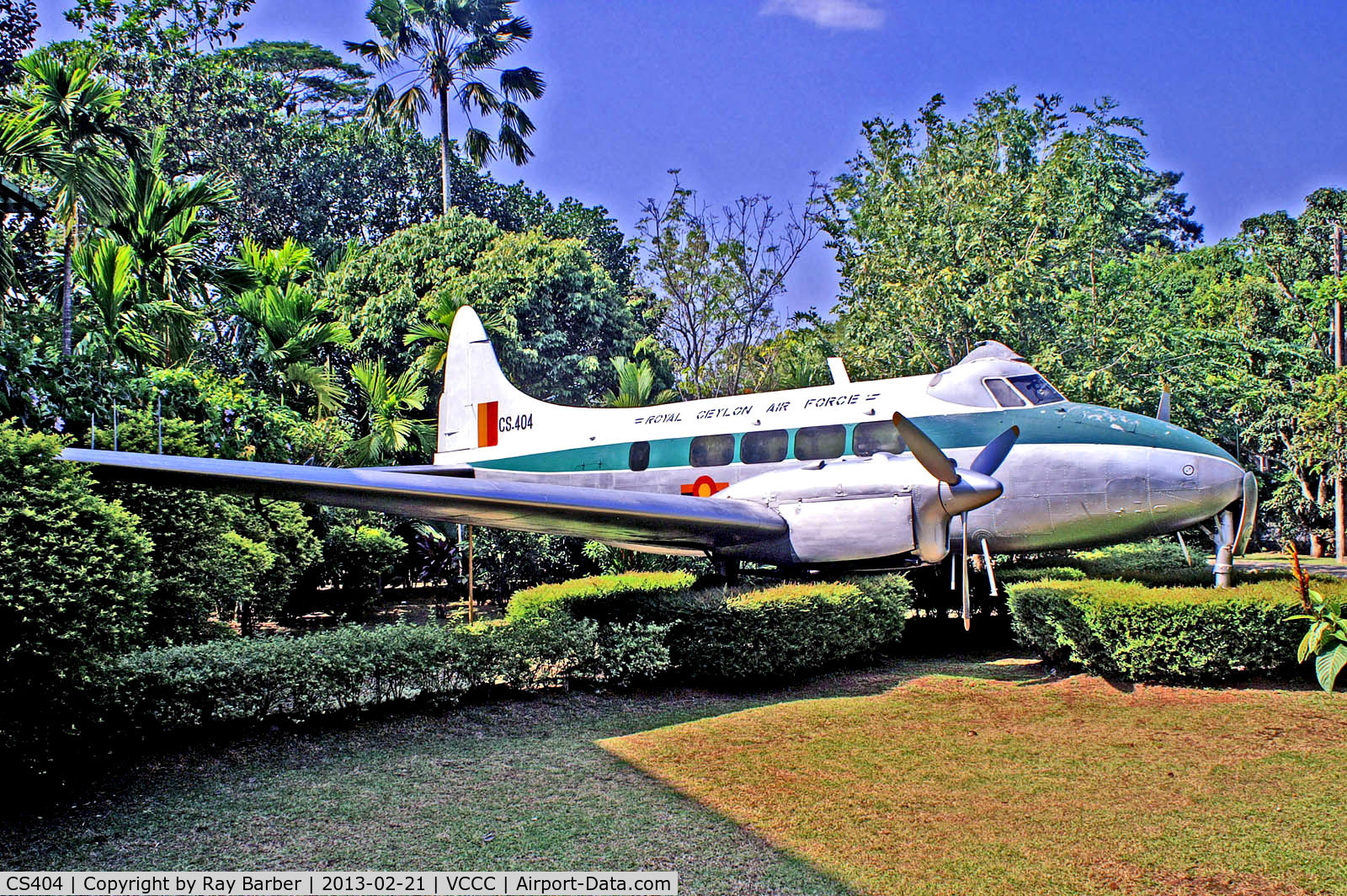 CS404, De Havilland DH-104 Dove 5 C/N 04497, CS404   De Havilland DH-104 Dove 5 [04497] (Ex Royal Ceylon Air Force / Ratmalana AF Museum) Colombo-Ratmalana~4R 21/02/2013