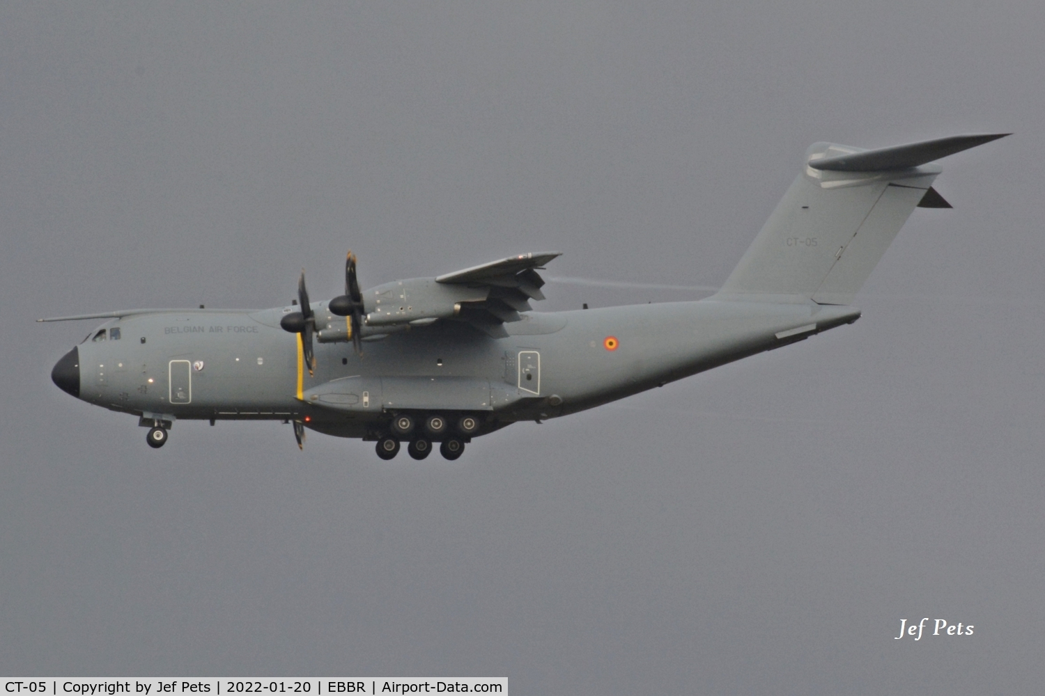 CT-05, 2021 Airbus A400M-180 Atlas C/N 116, CT-05 final at Brussels Airport.