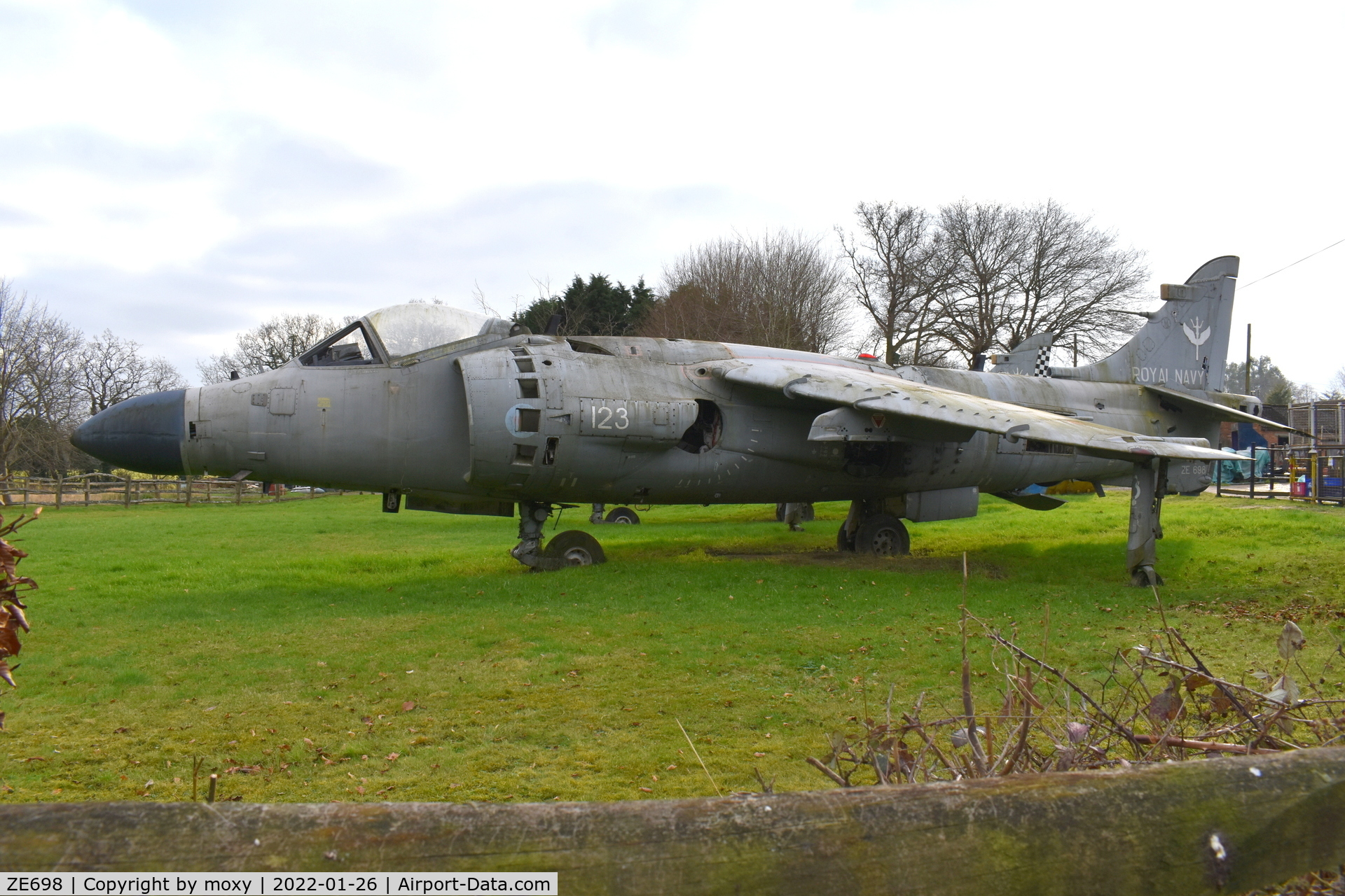 ZE698, 1988 British Aerospace Sea Harrier F/A2 C/N B57/P29, British Aerospace Sea Harrier F/A2 at Aerospace Logistics, Charlwood.