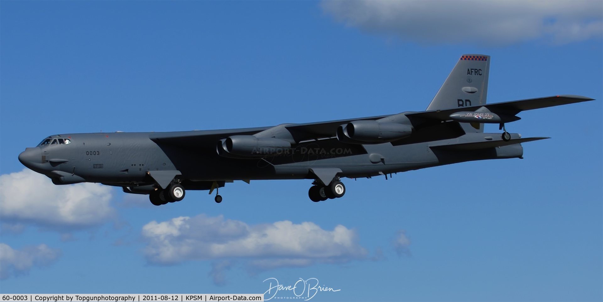 60-0003, 1960 Boeing B-52H Stratofortress C/N 464368, DEATH31 coming in to land.