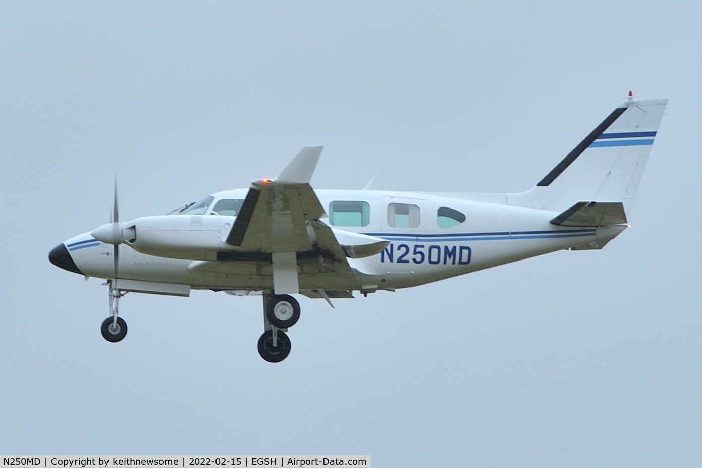 N250MD, 1971 Piper PA-31 Navajo C/N 31-742, Arriving at Norwich from Newcastle.