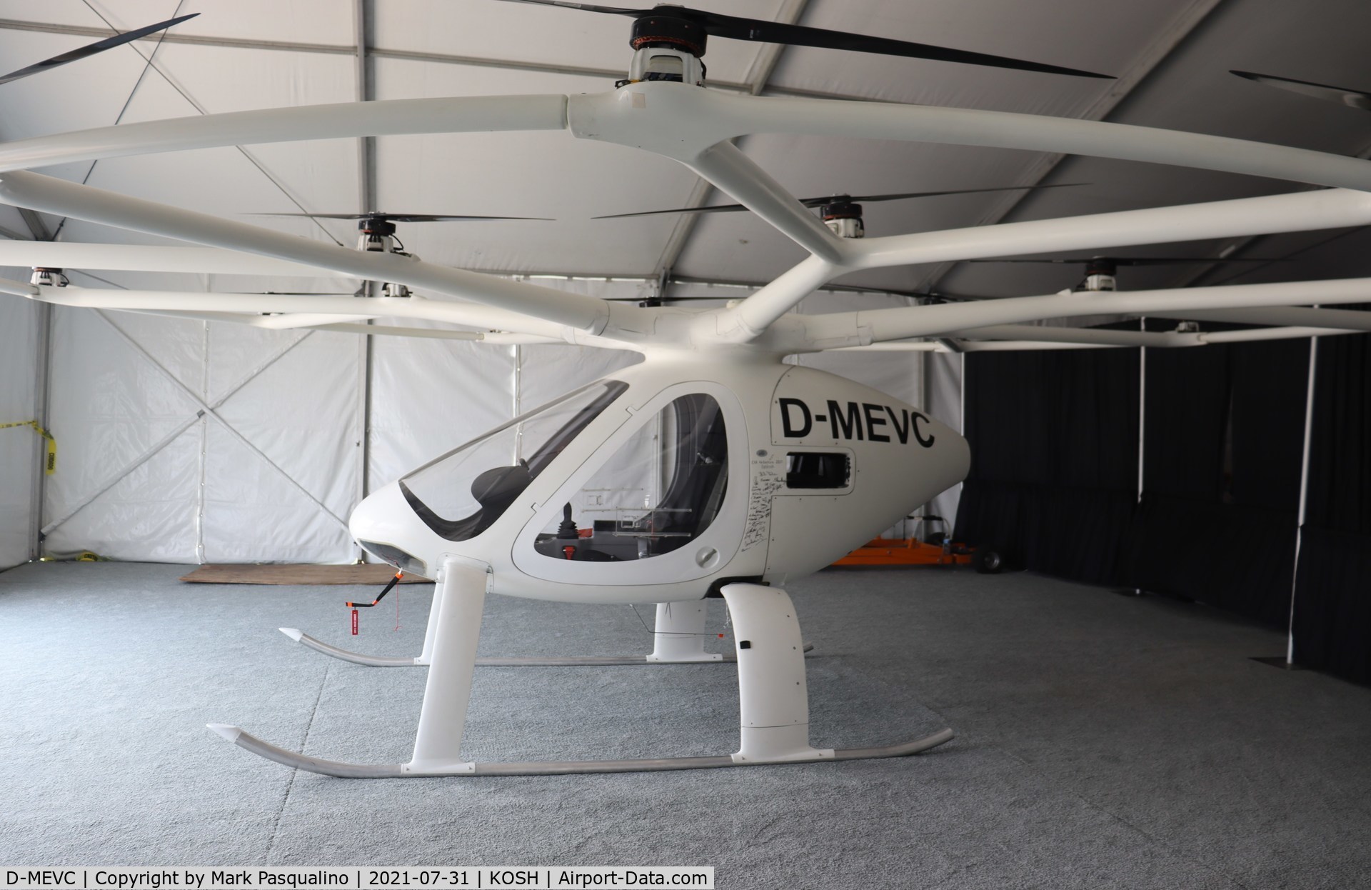 D-MEVC, E-VOLO Volocopter C/N Unknown D-MEVC, Volocopter