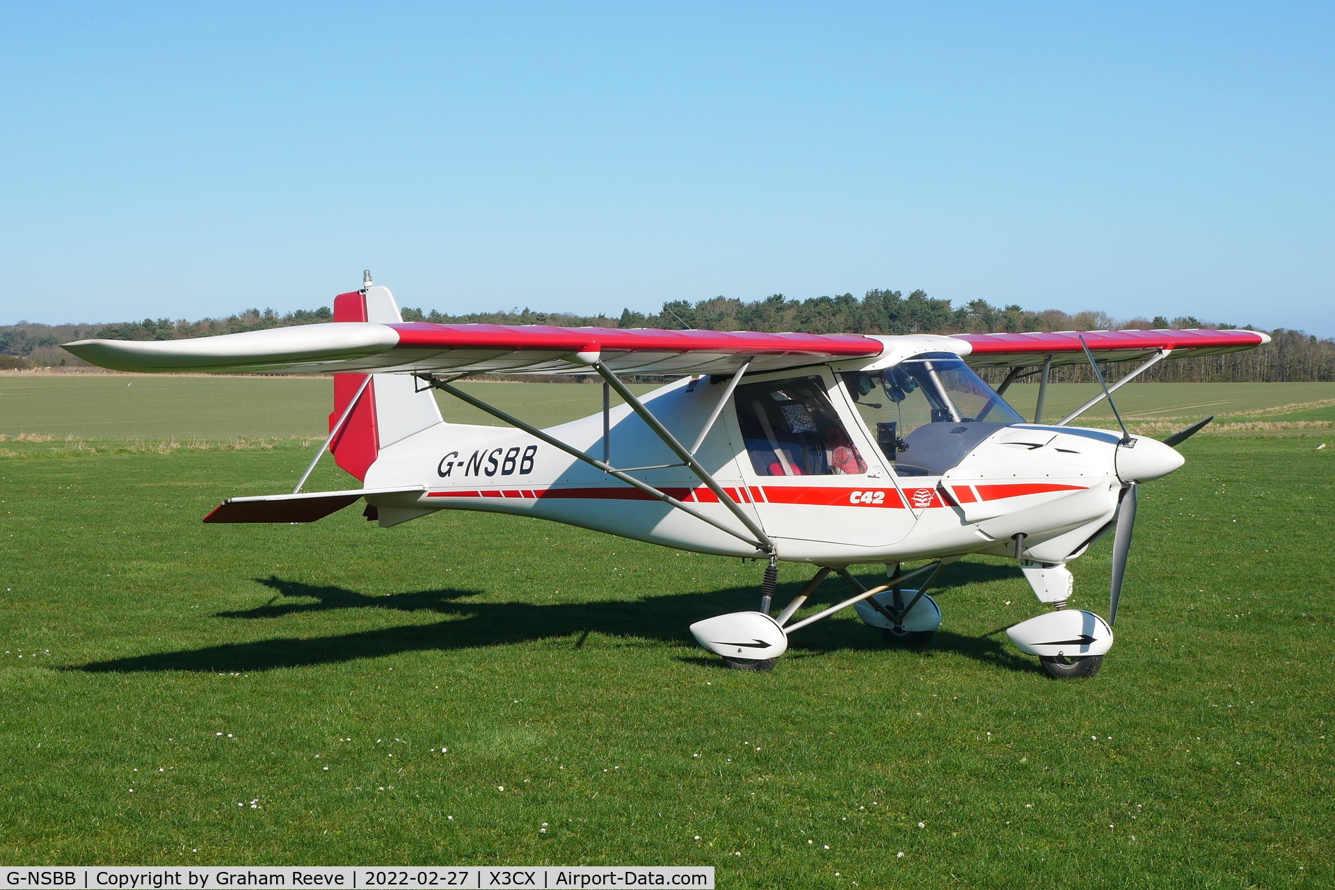 G-NSBB, 2004 Comco Ikarus C42 FB100 VLA C/N PFA 322-14162, Parked at Northrepps.