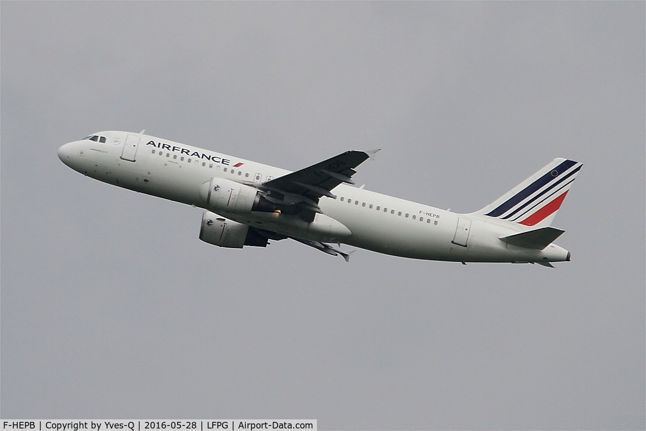 F-HEPB, 2010 Airbus A320-214 C/N 4241, Airbus A320-214, Climbing from rwy 08L, Roissy Charles De Gaulle airport (LFPG-CDG)