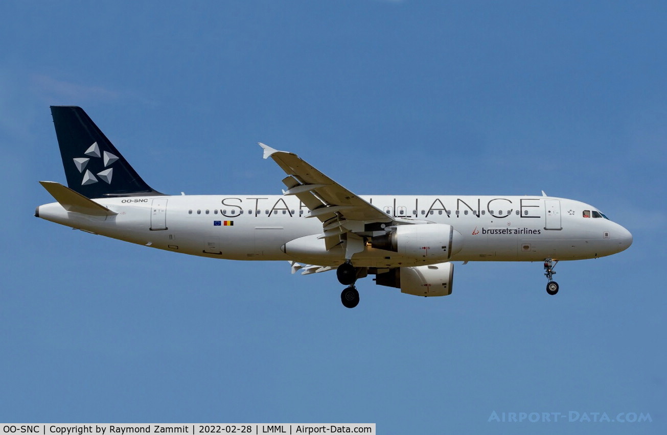 OO-SNC, 2002 Airbus A320-214 C/N 1797, A320 OO-SNC Brussels Airlines in Star Alliance livery