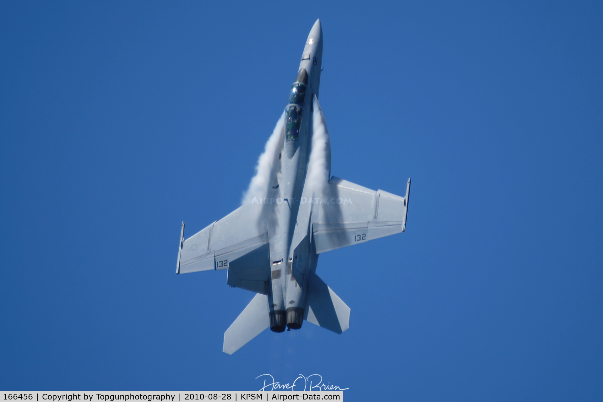 166456, Boeing F/A-18F Super Hornet C/N F091, climbing to the moon