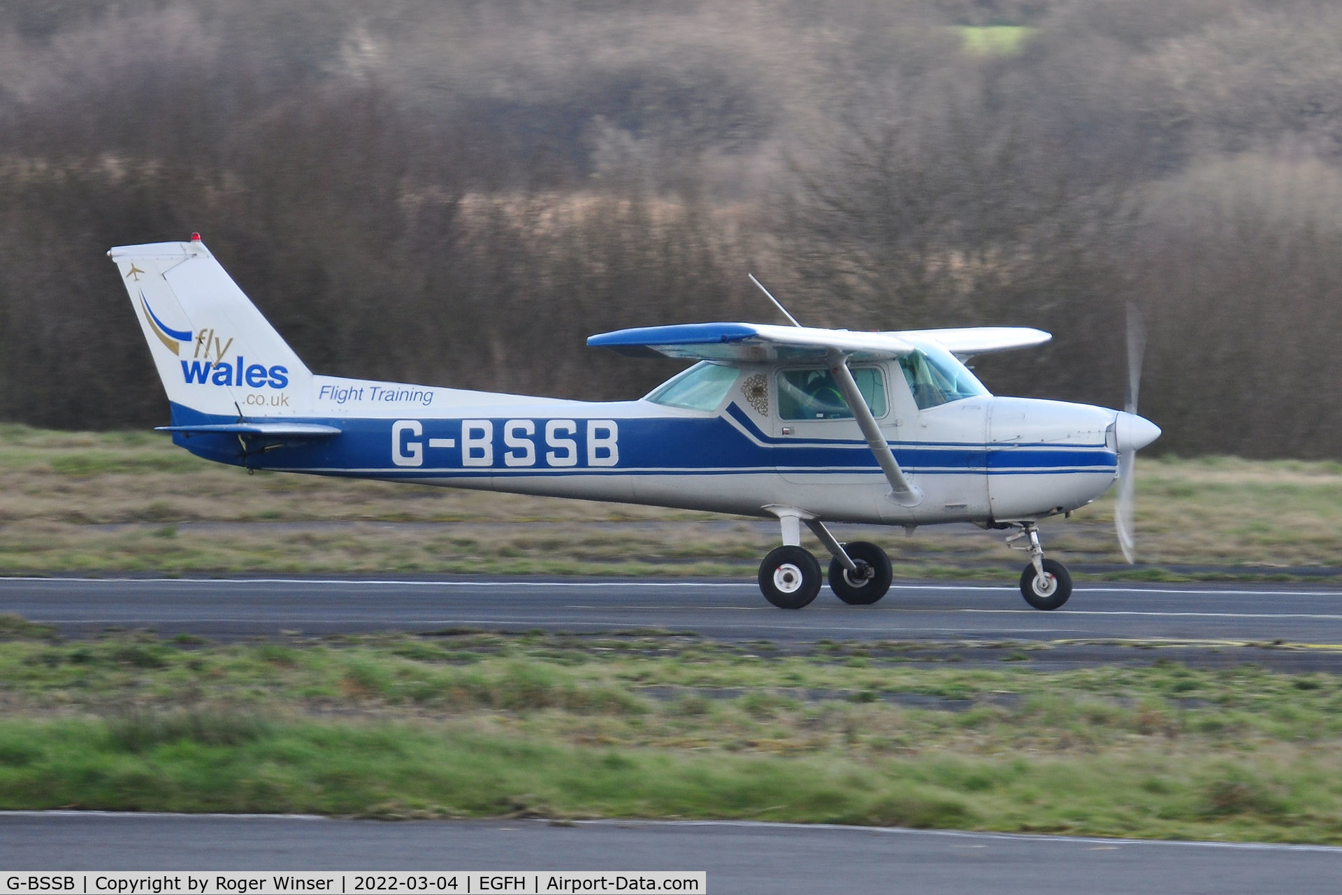 G-BSSB, 1972 Cessna 150L C/N 150-74147, Visiting aircraft departing Runway 28.