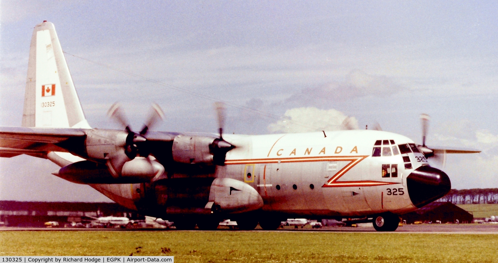 130325, 1968 Lockheed CC-130E Hercules C/N 382-4285, Taxying for a Rw31 departure, date not recorded.