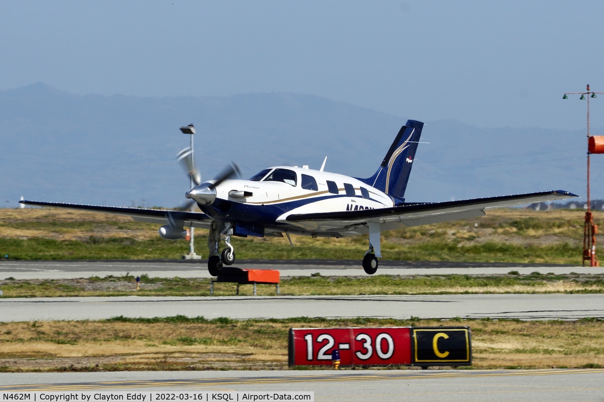 N462M, 2011 Piper PA-46-500TP C/N 46-97462, San Carlos Airport in California 2022.