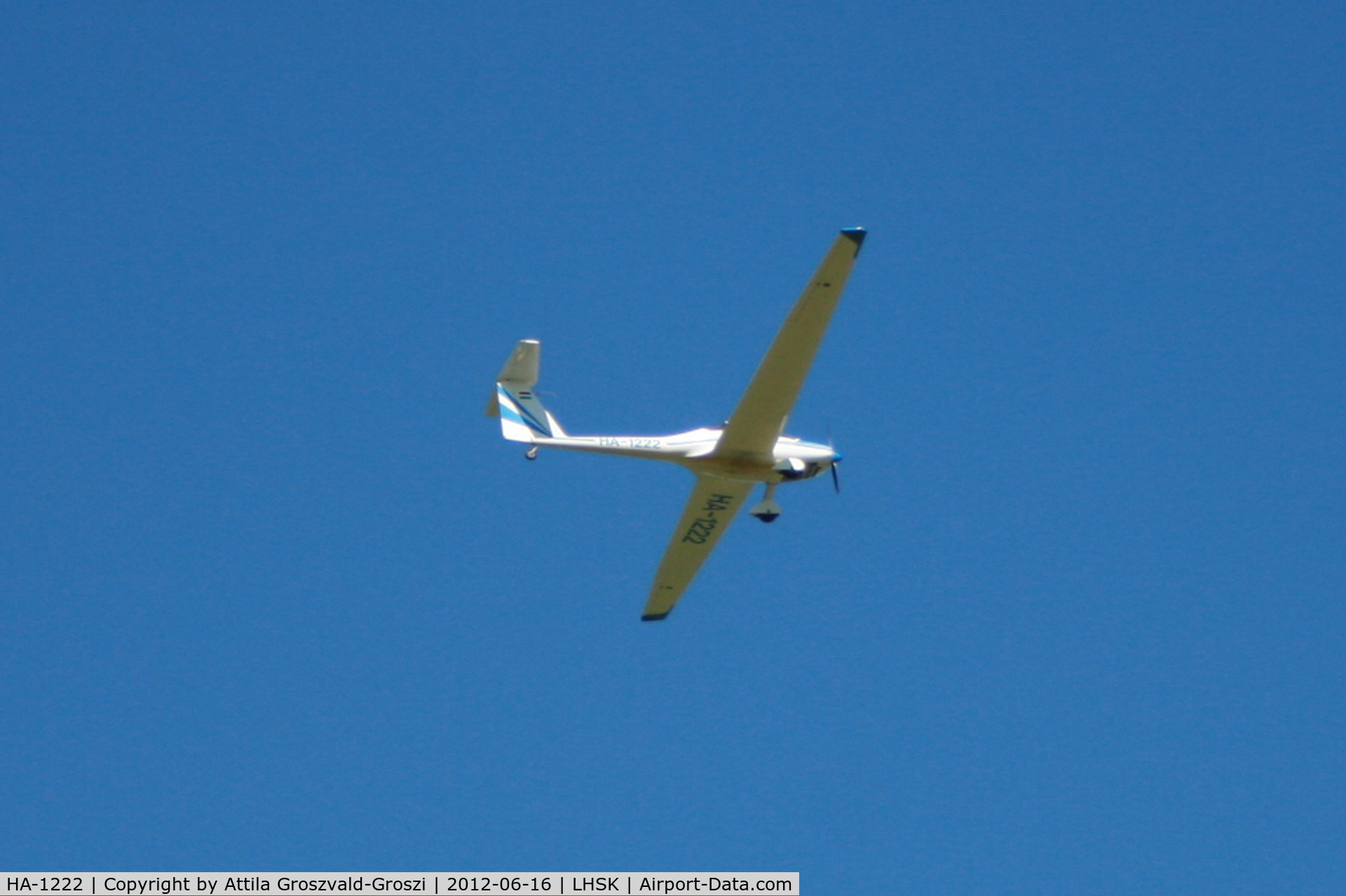 HA-1222, 2003 Hoffmann H-36 Dimona MK 2 C/N 36234, LHSK - Siófok-Kiliti Airport, Hungary