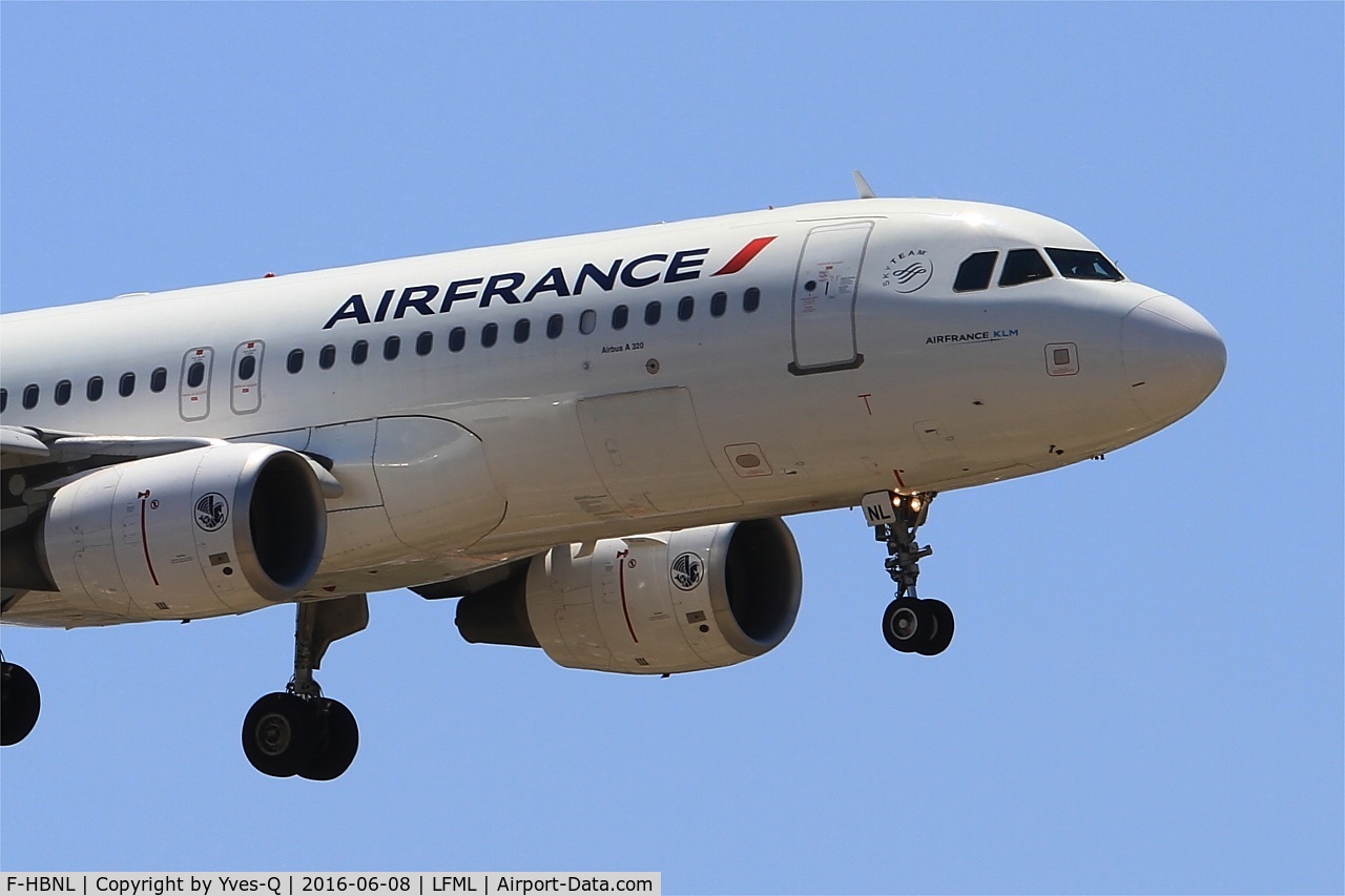 F-HBNL, 2012 Airbus A320-214 C/N 5129, Airbus A320-214, On final rwy 31R, Marseille-Provence Airport (LFML-MRS)