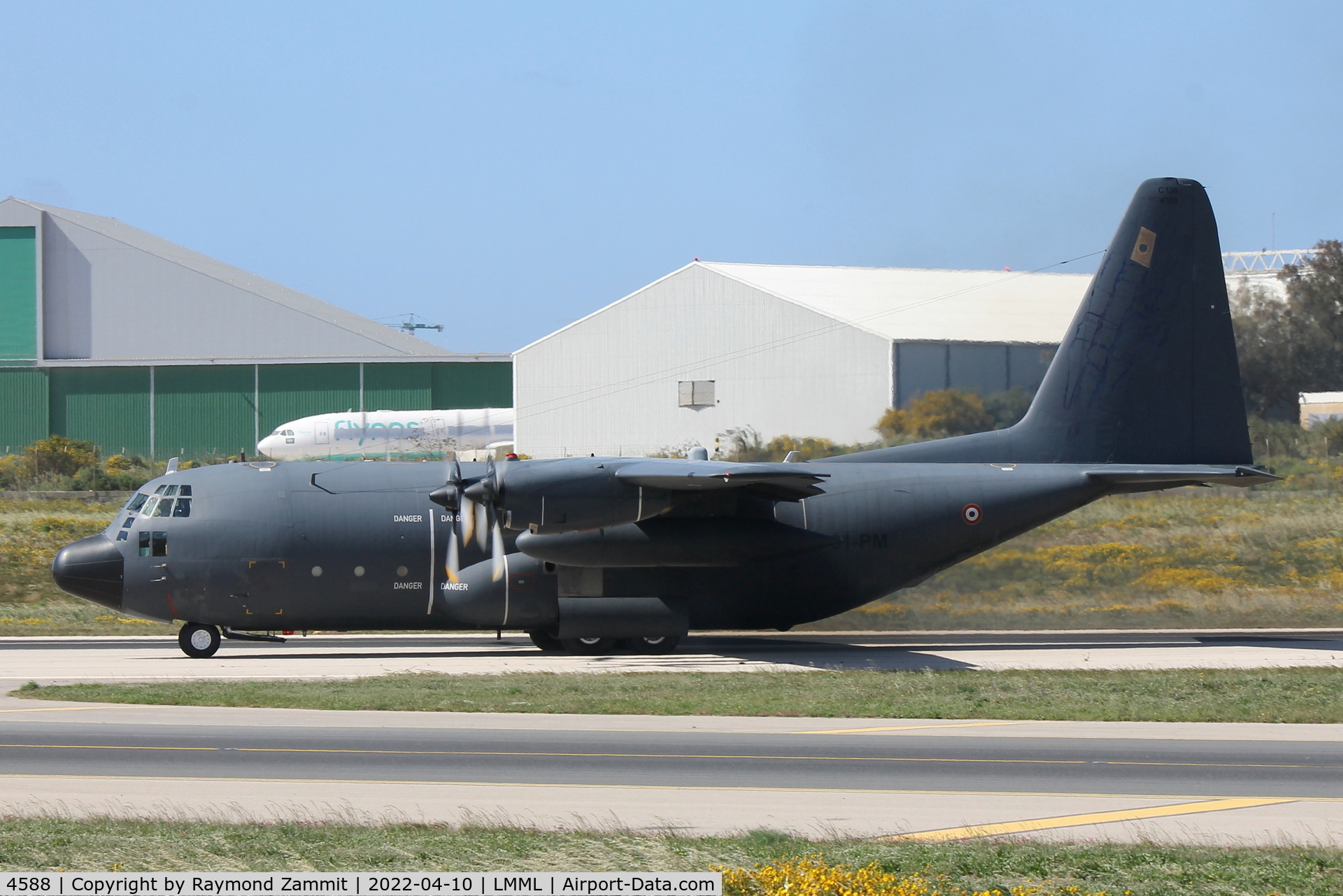 4588, 1975 Lockheed C-130H Hercules C/N 382-4588, Lockheed C-130H Hercules 4588/61-PM French Air Force