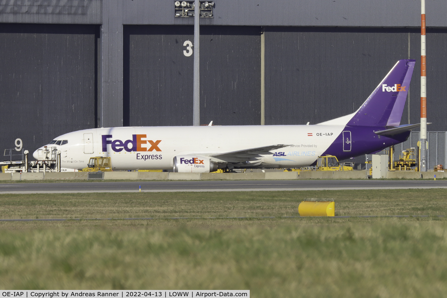 OE-IAP, 1998 Boeing 737-4M0 C/N 29206, FedEx Express opb ASL Airlines Boeing 737