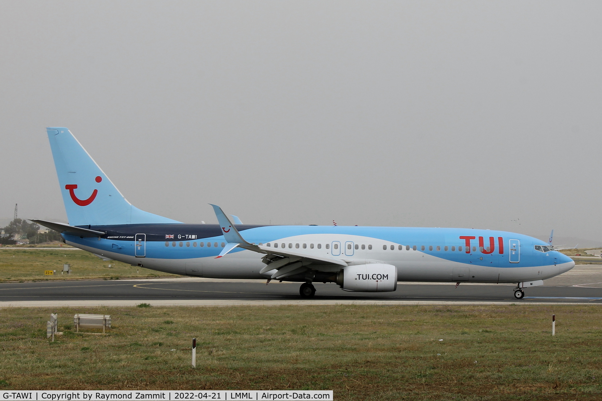 G-TAWI, 2012 Boeing 737-8K5 C/N 37267, B737-800 G-TAWI TUI Airways