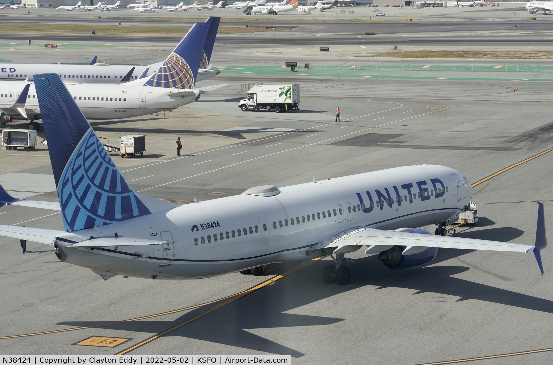 N38424, 2008 Boeing 737-924/ER C/N 37095, SFO 2022.