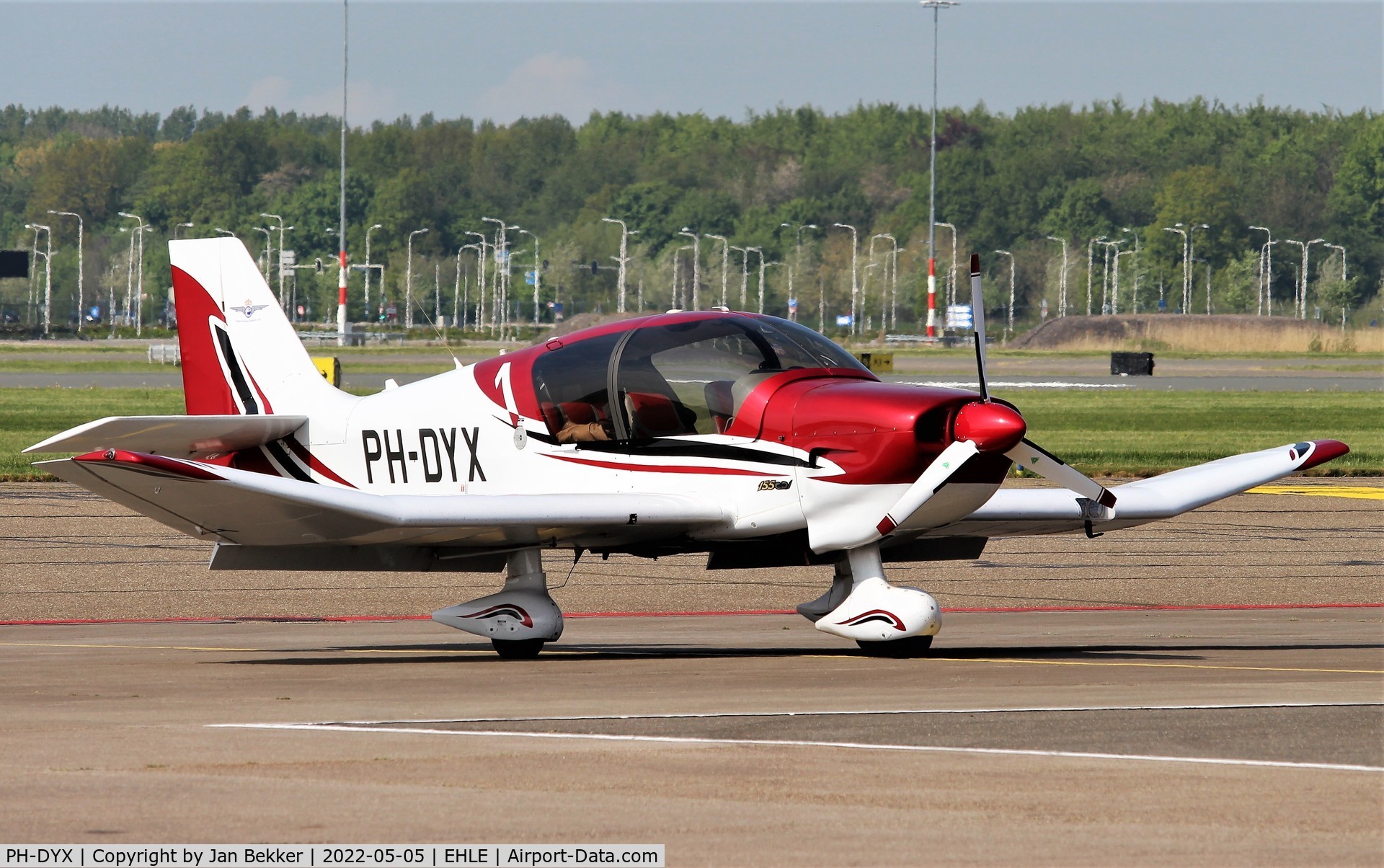 PH-DYX, Robin DR-400-140B Dauphin Major C/N 2674, Lelystad Airport