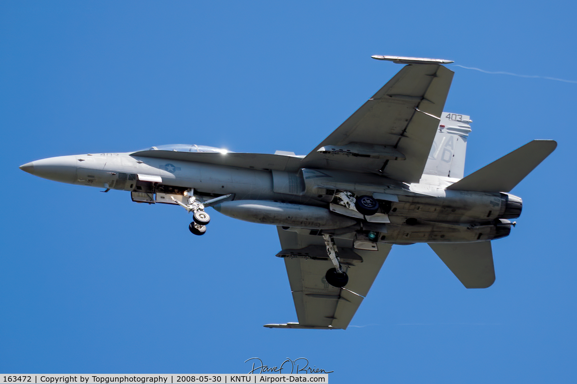 163472, McDonnell Douglas F/A-18D Hornet C/N 696, VFA-106