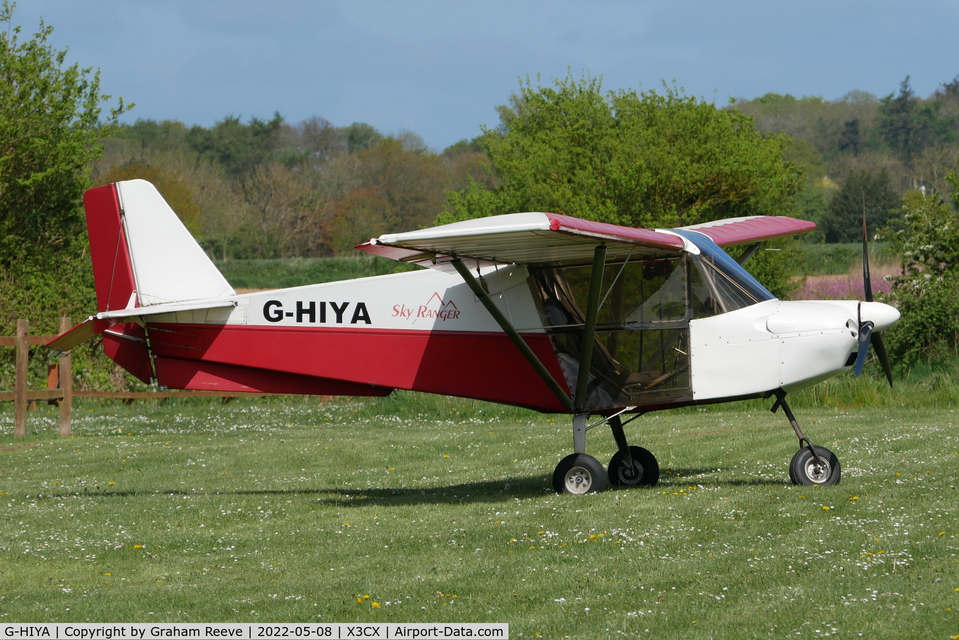 G-HIYA, 2006 Best Off Skyranger 912(2) C/N BMAA/HB/493, Parked at Northrepps.