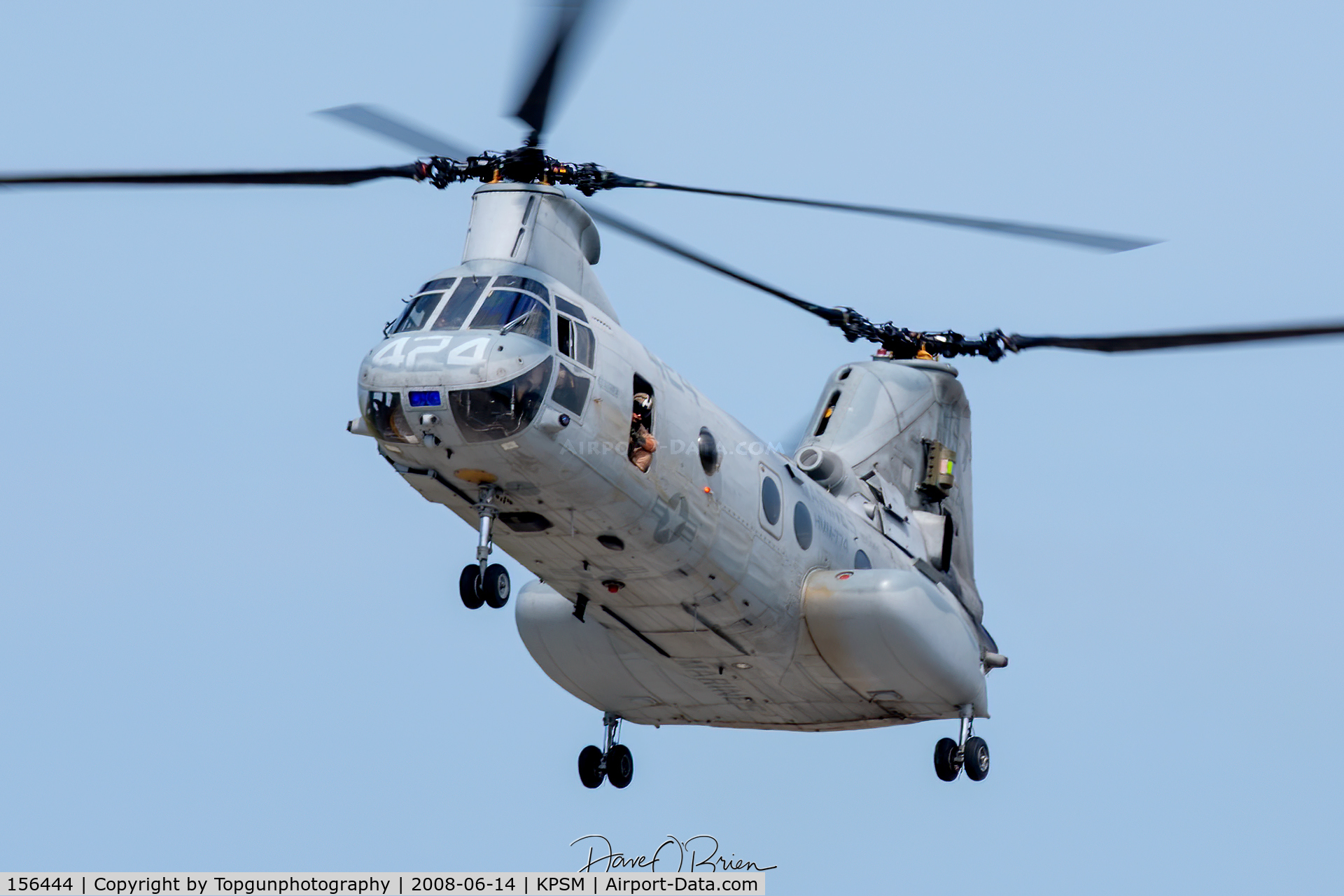 156444, Boeing Vertol CH-46E Sea Knight C/N 2514, Sea Knight dropping into PCA at Pease