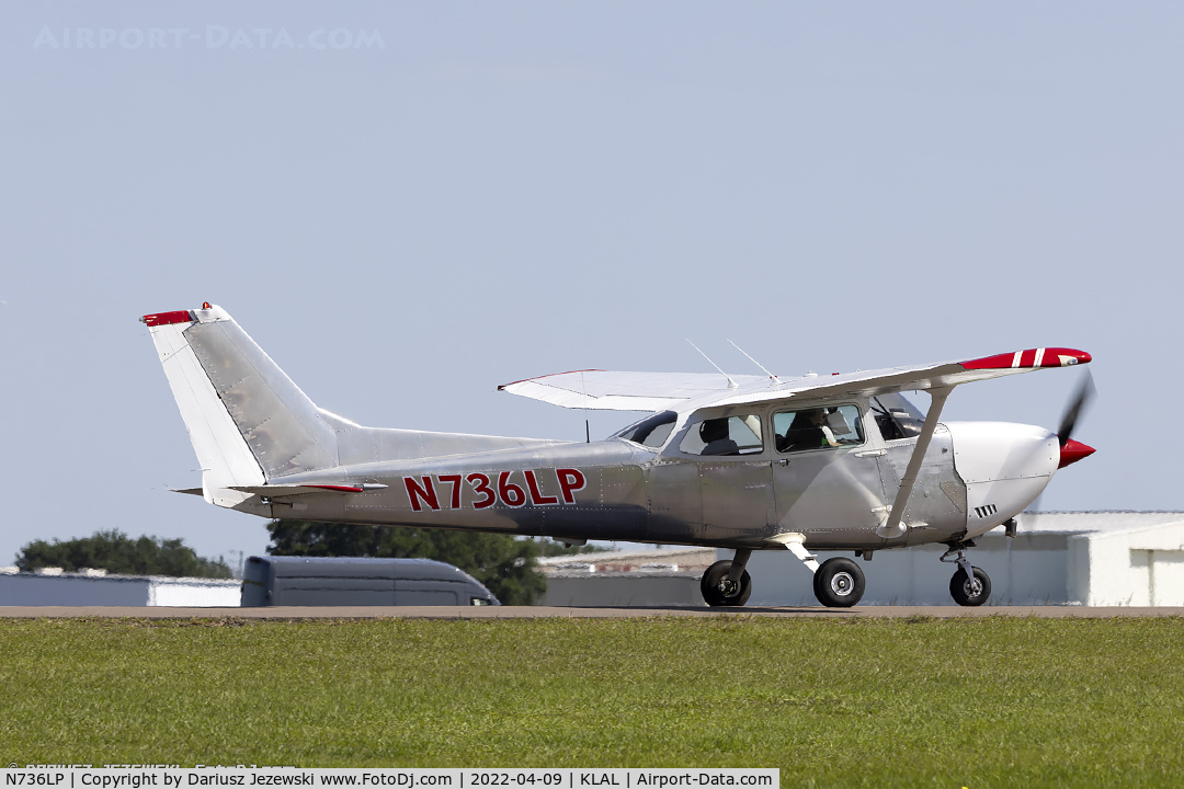 N736LP, 1977 Cessna R172K Hawk XP C/N R1722614, Cessna R172K Hawk XP  C/N R1722614, N736LP