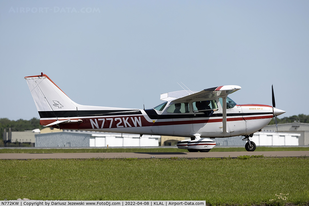 N772KW, 1977 Cessna R172K Hawk XP C/N R1722854, Cessna R172K Hawk XP  C/N R1722854, N772KW